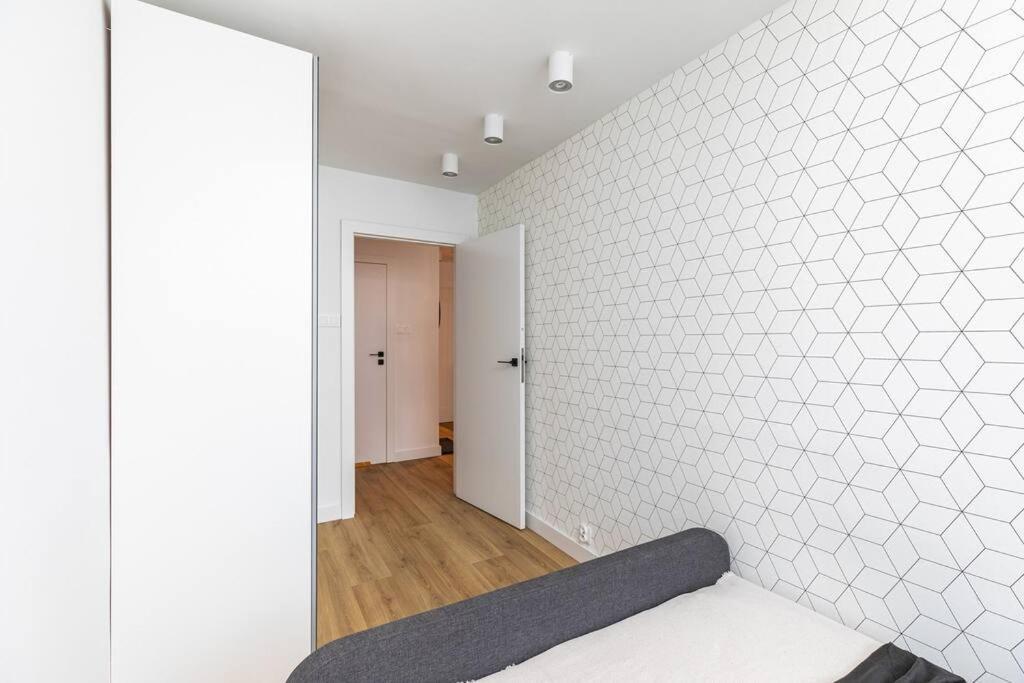 Superapart Jana Pawla Ii, Apt 302 Cozy Urban Retreat, Perfect For Couples Варшава Экстерьер фото
